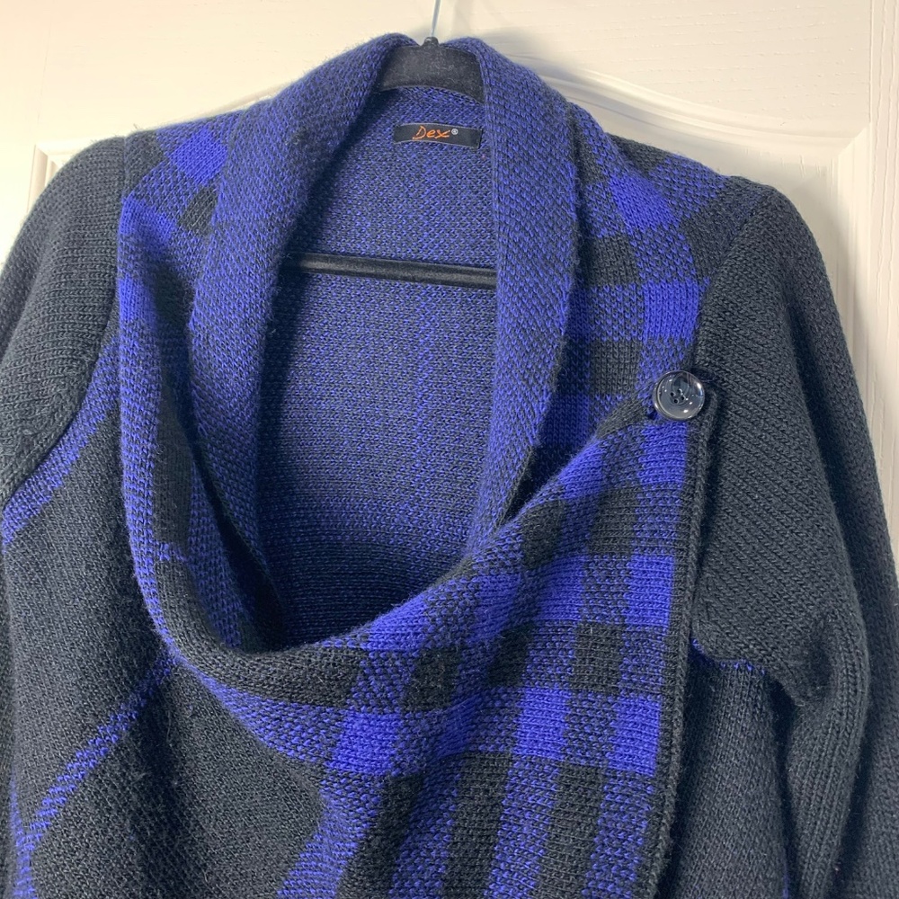 Dex Blue & Black Asymmetrical Button Cardigan – Artsy Boho Cozy Winter Knit L - Picture 5 of 13